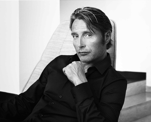 mads-mikkelsen-portrait